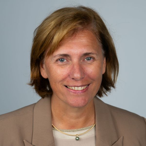 Karin Bierens